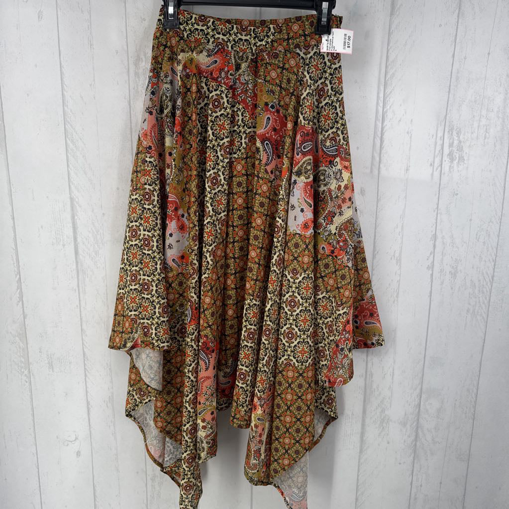 S asymetrical hem skirt