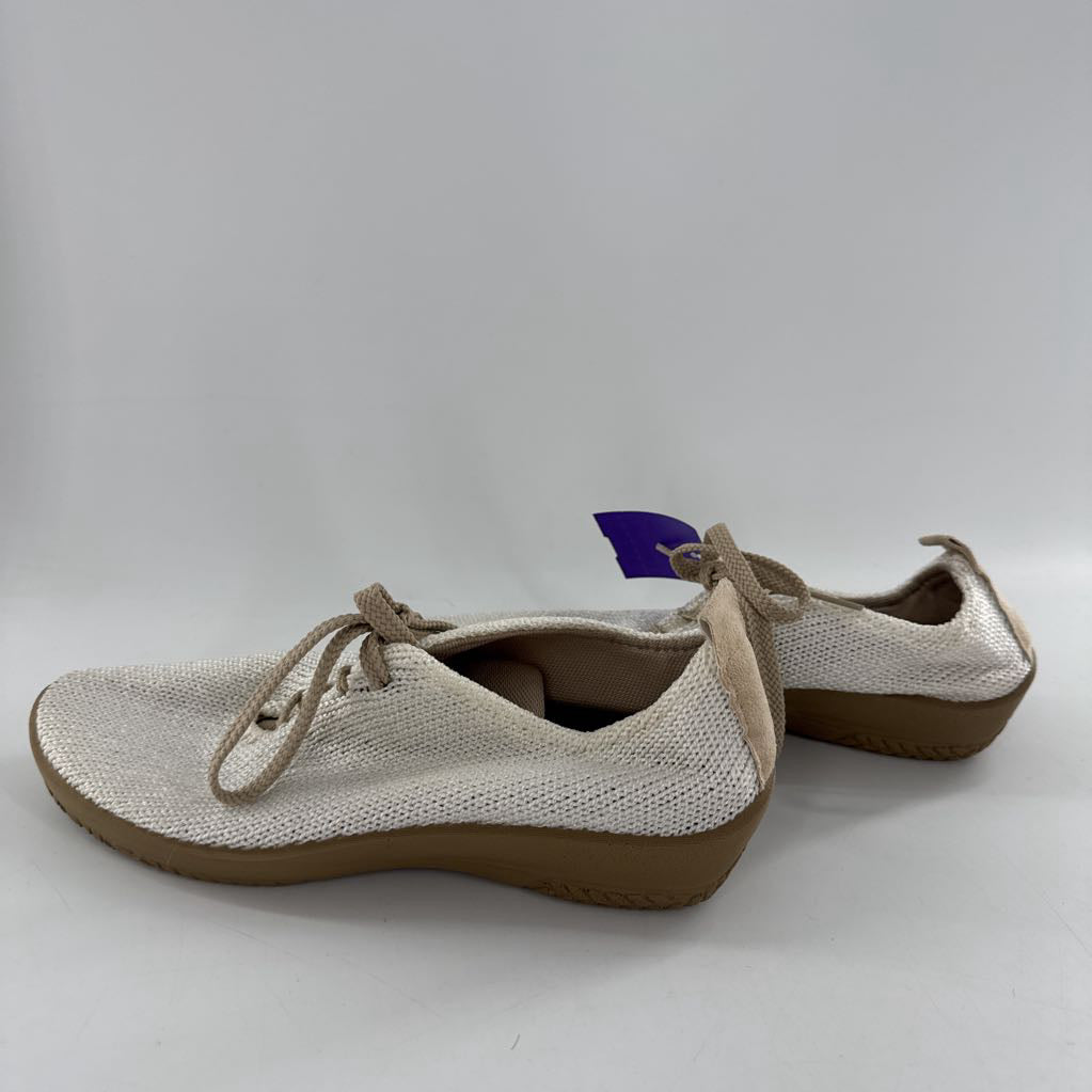 7-7.5 lace up knit oxford