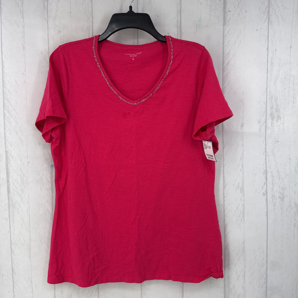 L beaded v-neck s/s tee