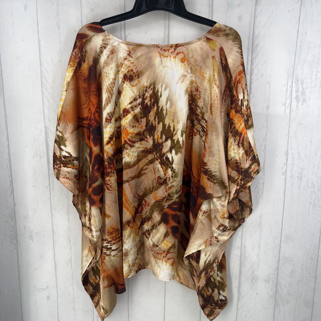 R89 L/XL animal print poncho