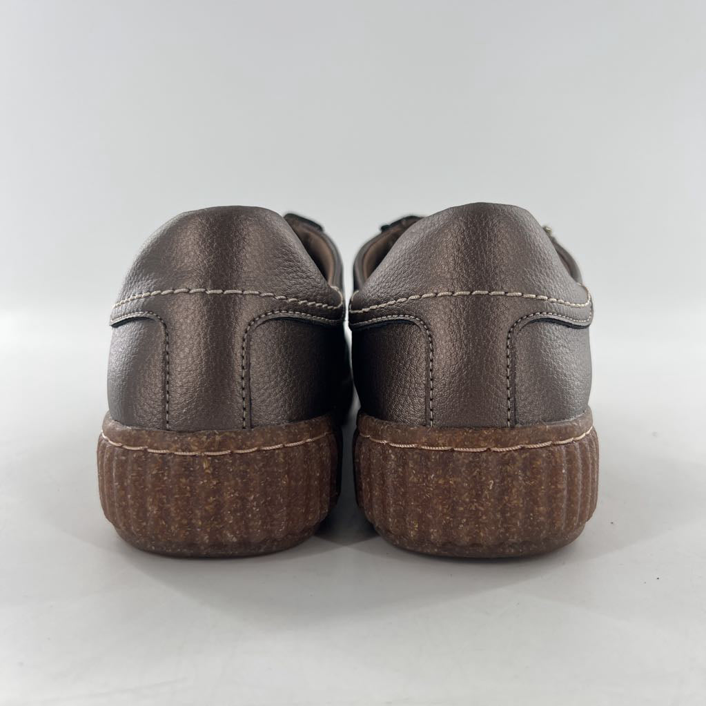 9 leather walking shoe