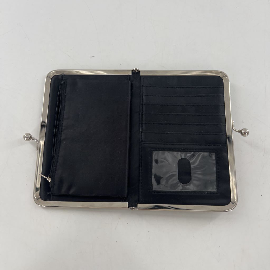 flo print clasp wallet