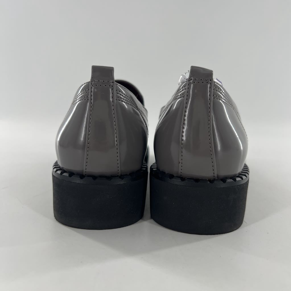 9 leather tassel loafer