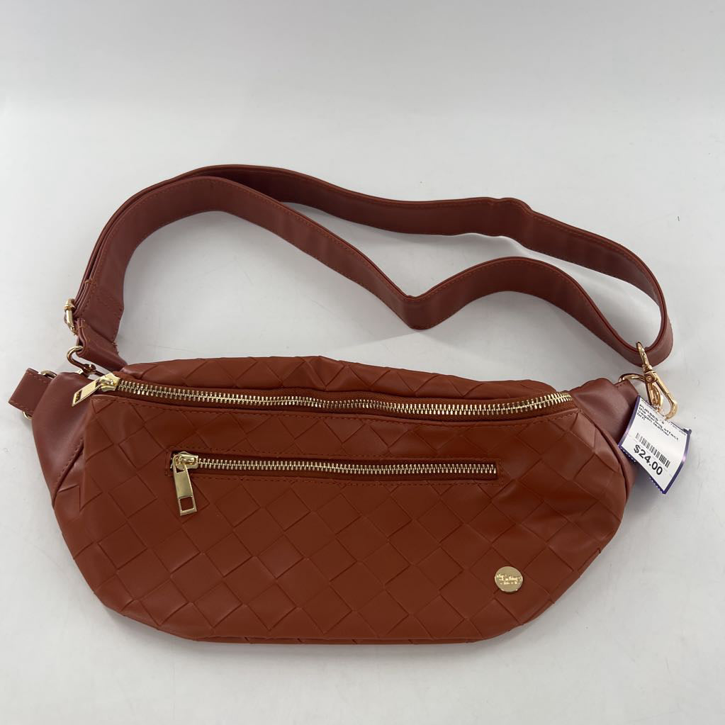 vegan leather woven beltbag