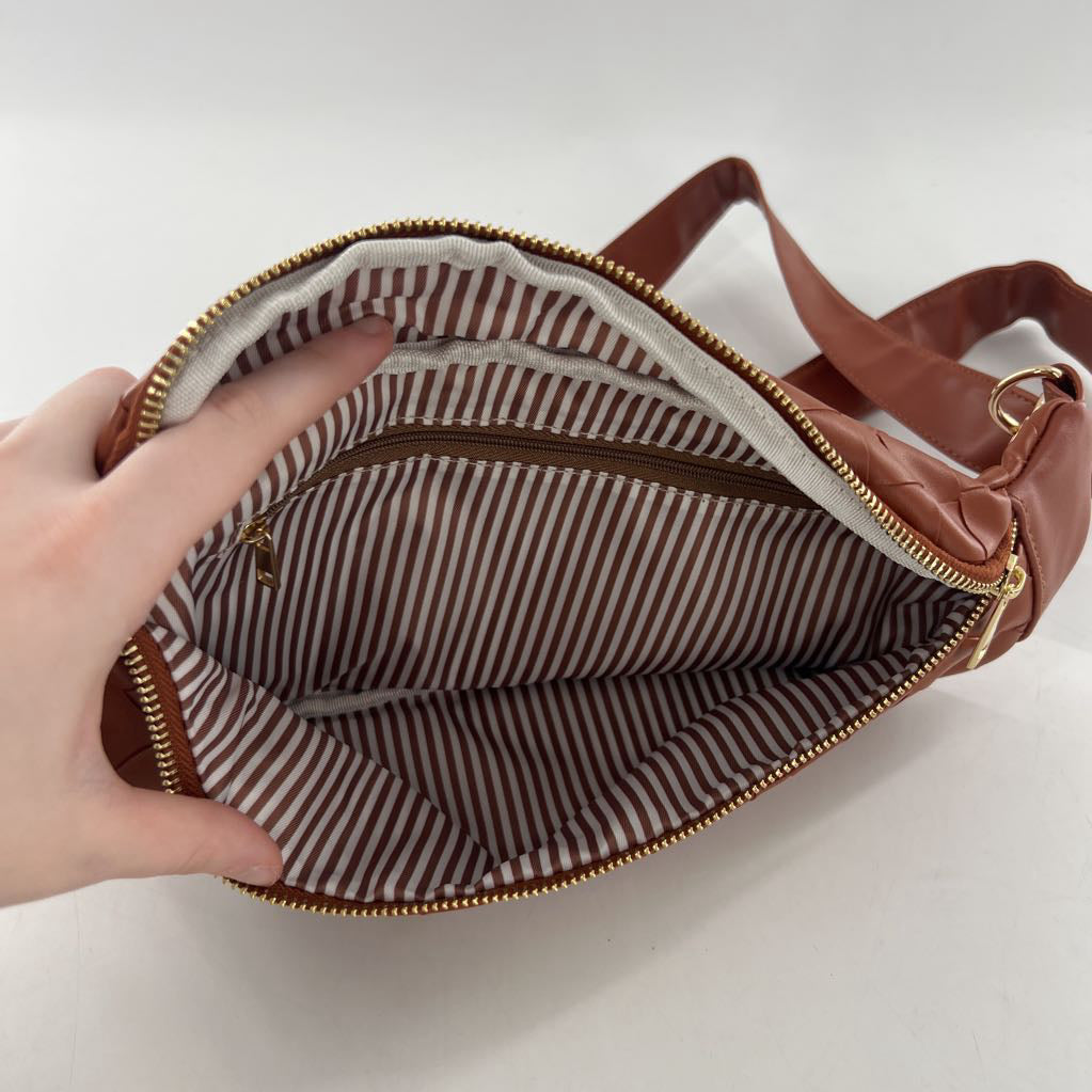 vegan leather woven beltbag