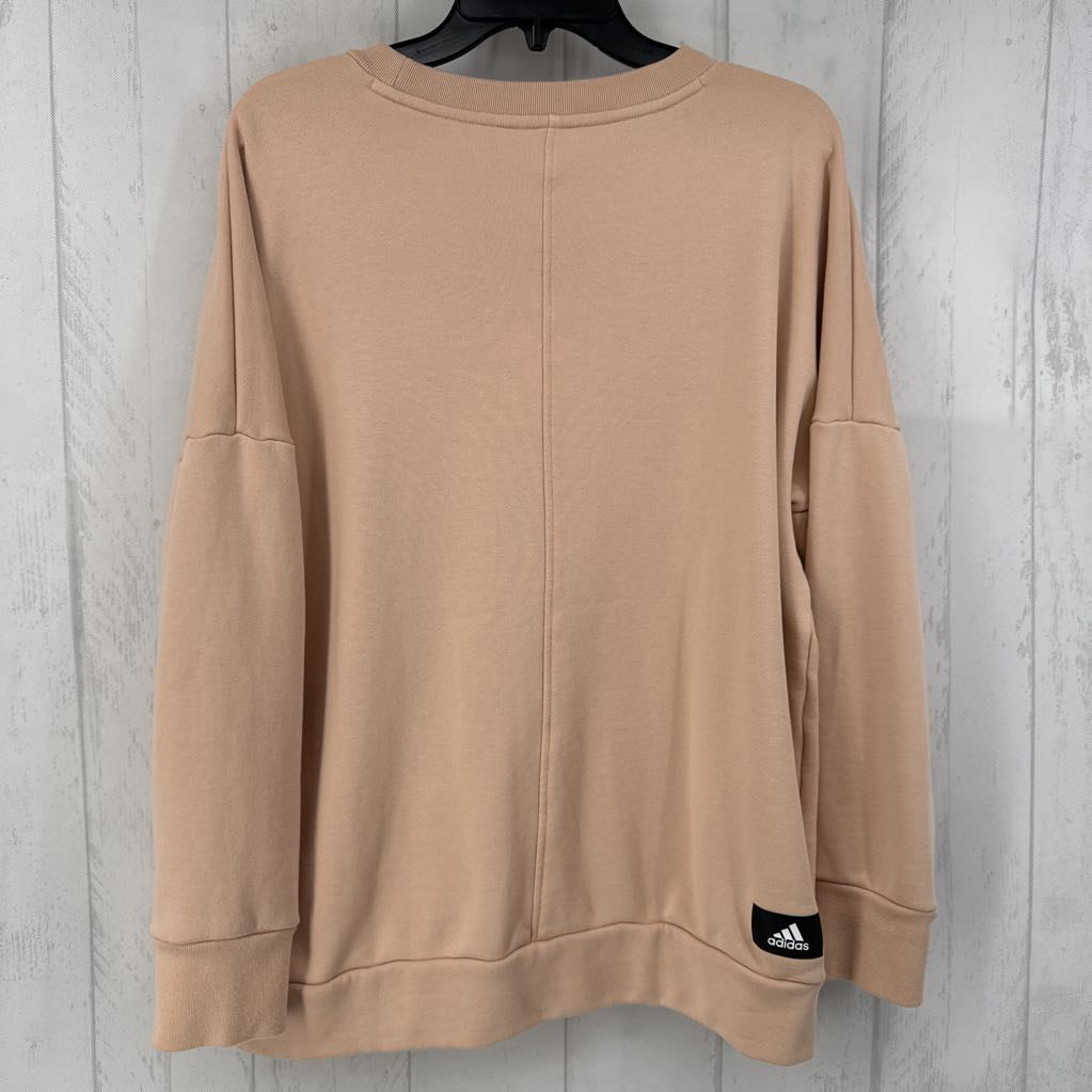 M crewneck sweatshirt