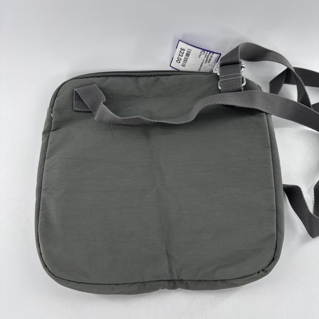 nylon crossbody w/ front pockets