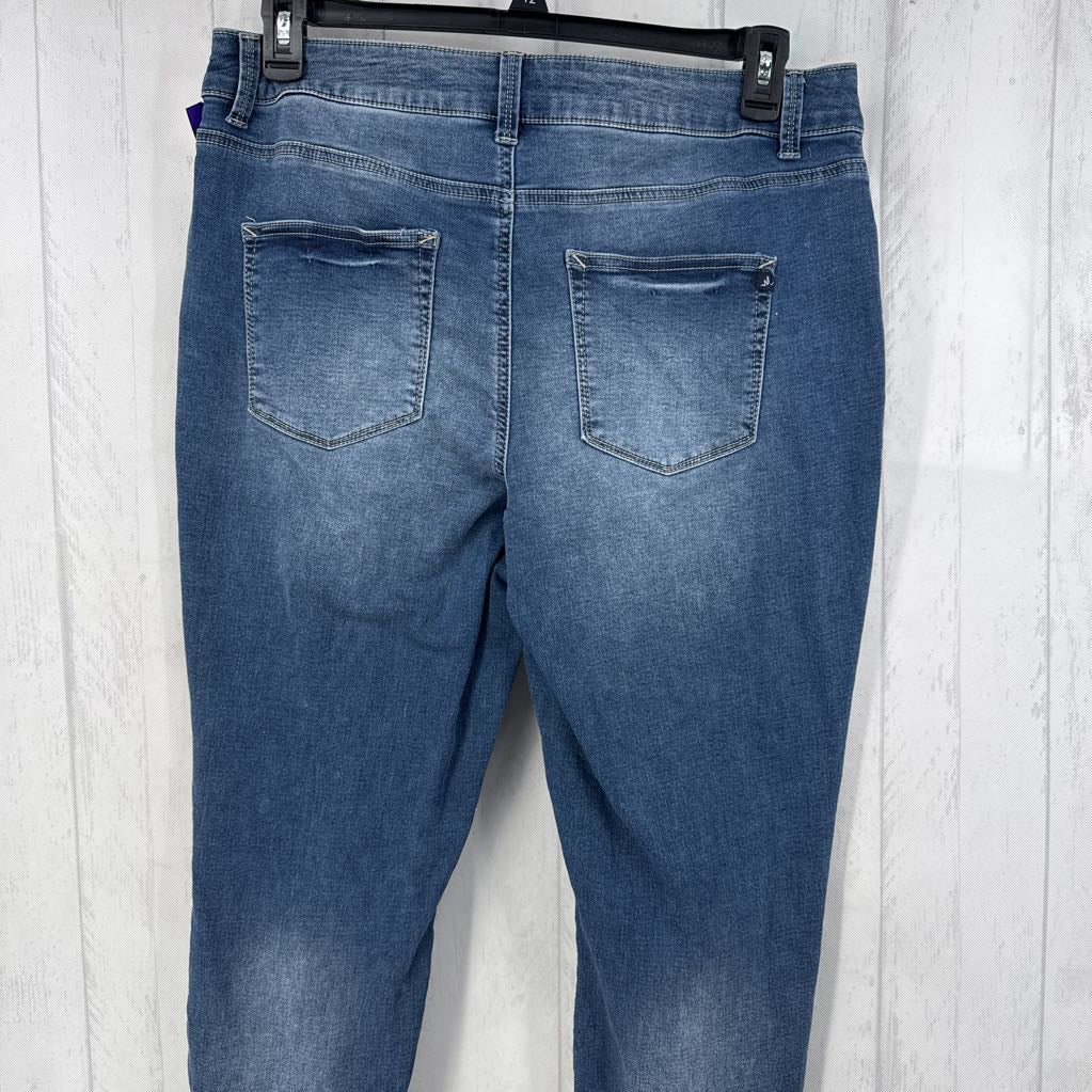 XL mid rise plaid cuff jean