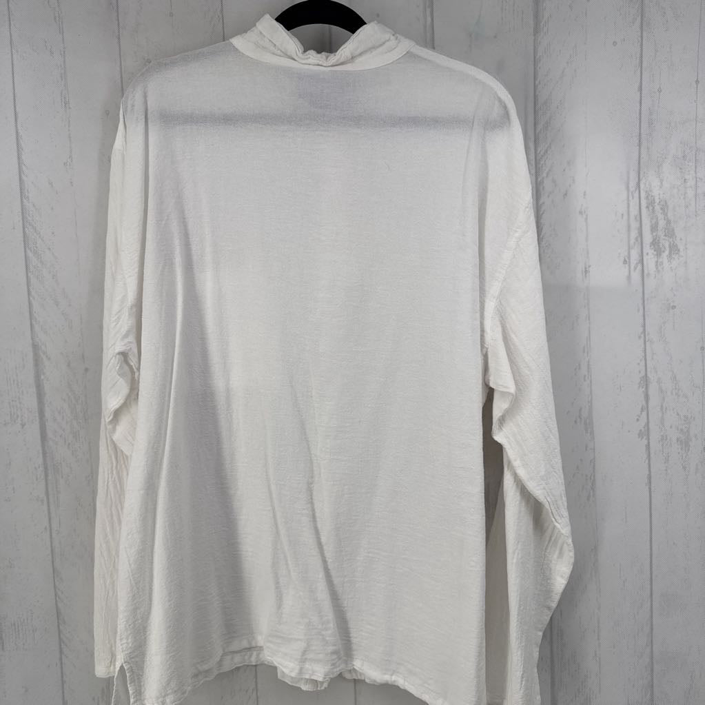 XL button down l/s top