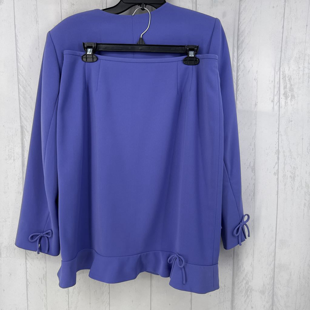 14p 2pc skirt suit