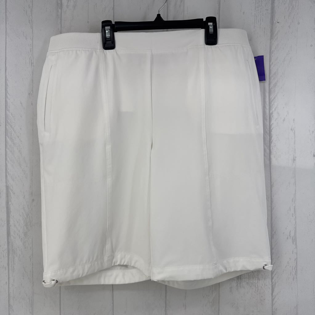 L pull-on bermuda shorts