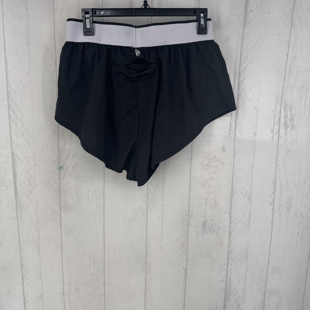 L running shorts