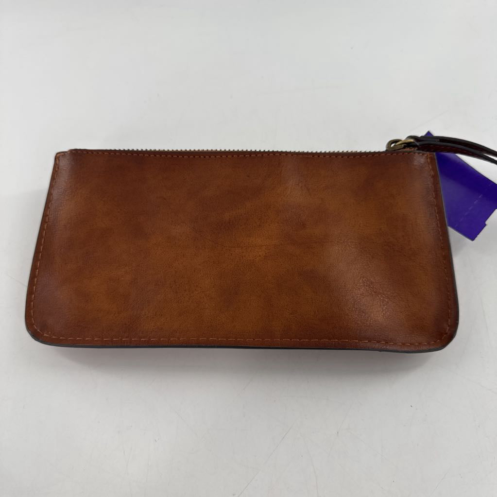 studded turnlock wristlet