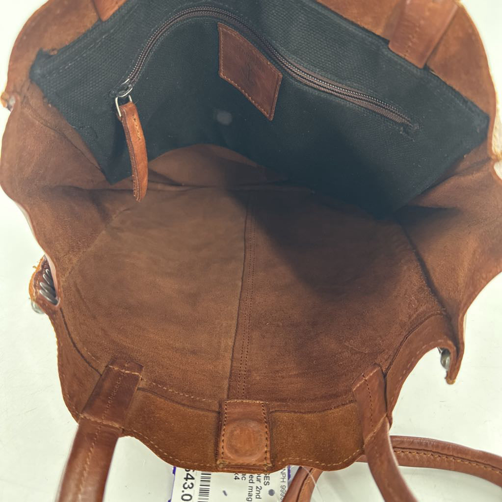studded magnetic closure tote