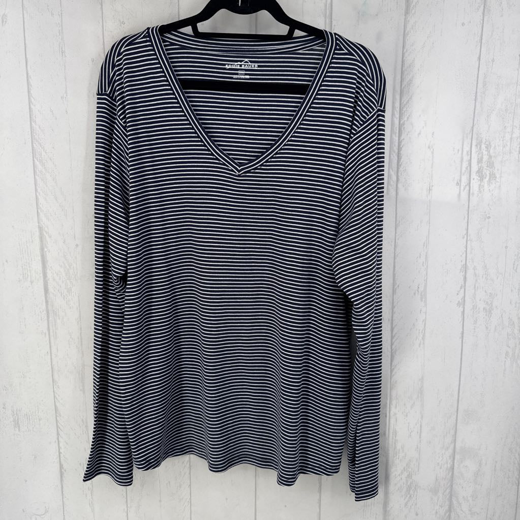 XXL striped v-neck l/s top