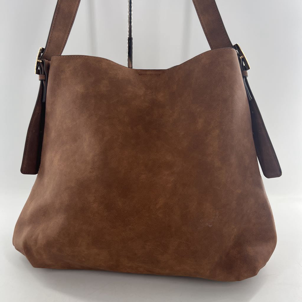 buckle strap hobo shoulder bag