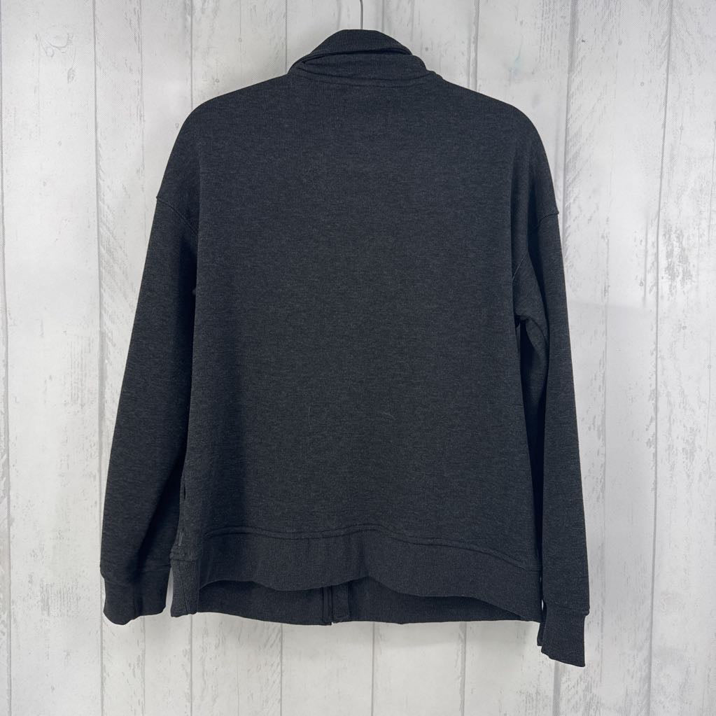 M zip-up sweatshirt