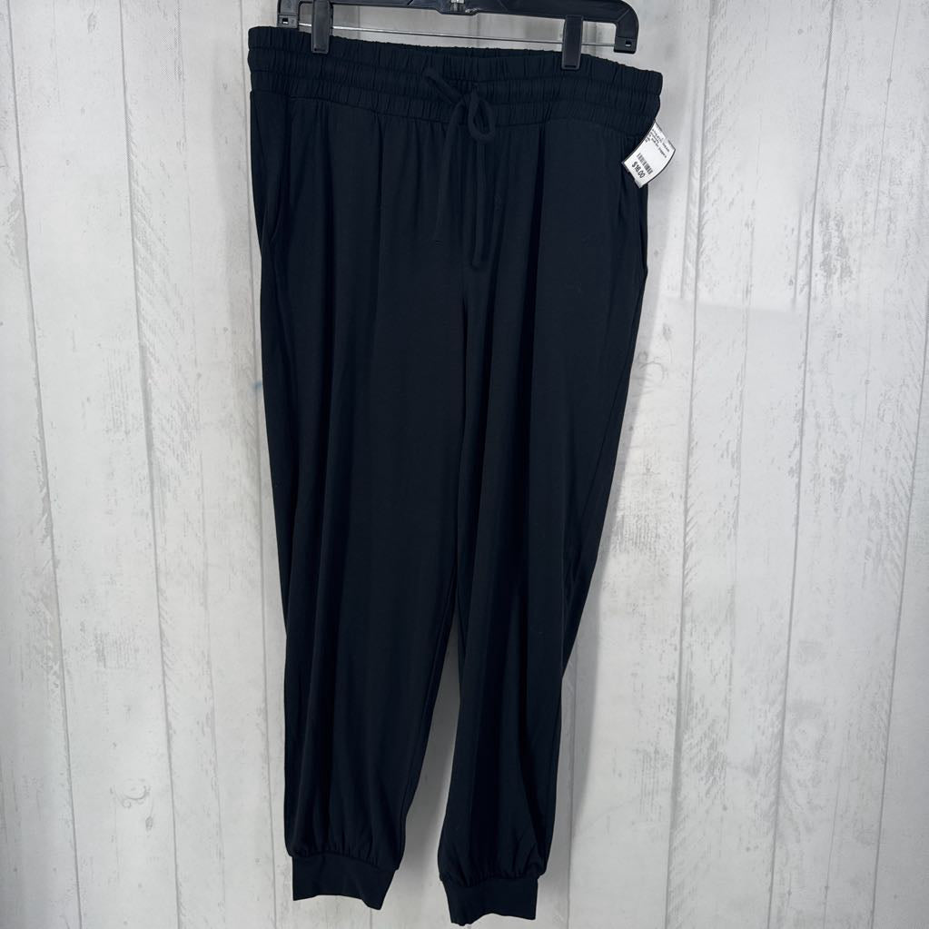 M pull-on joggers