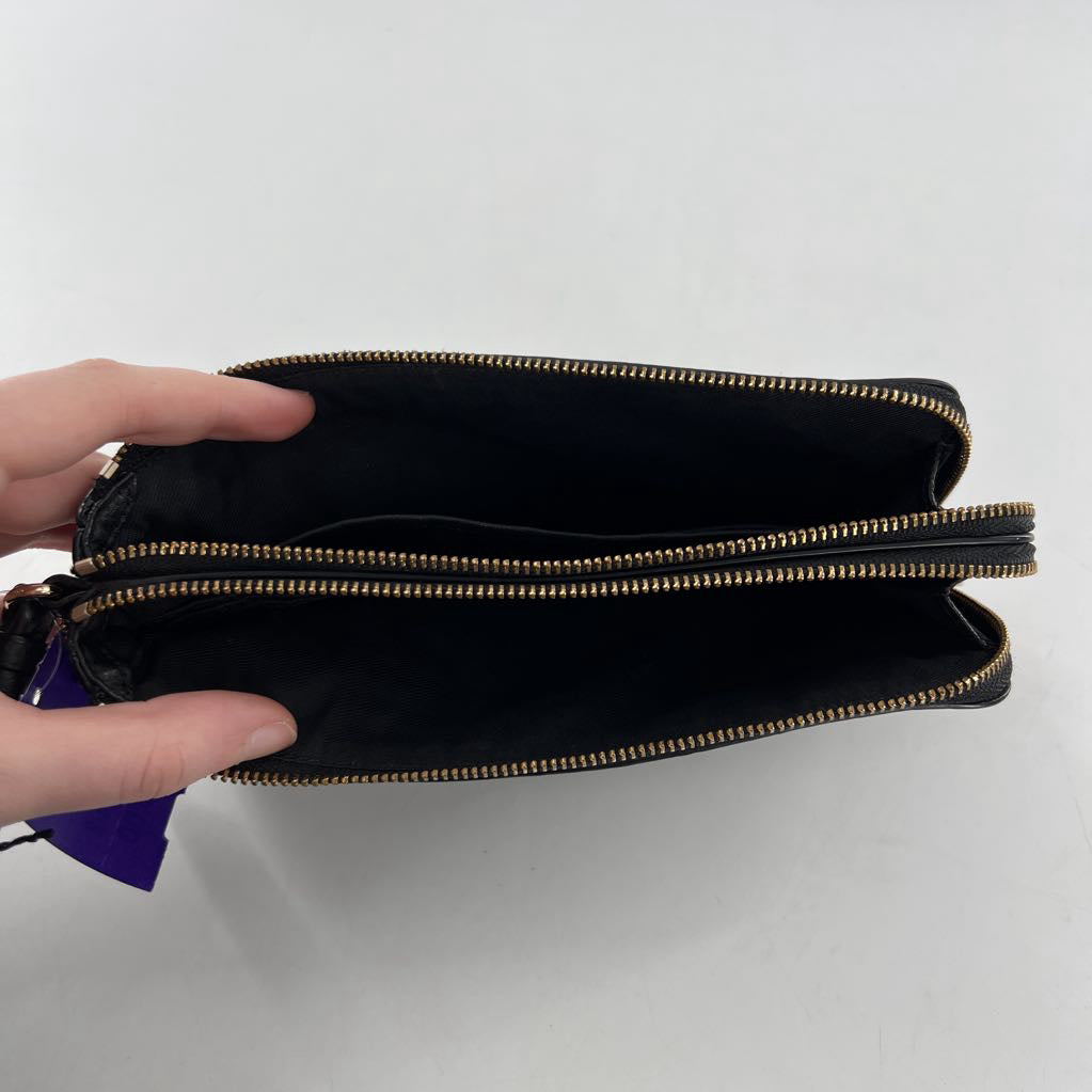 double zip wristlet