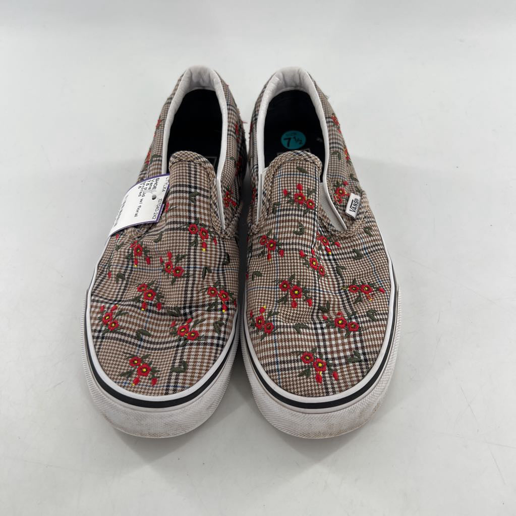 7.5 plaid w/ floral slip-on sneaker