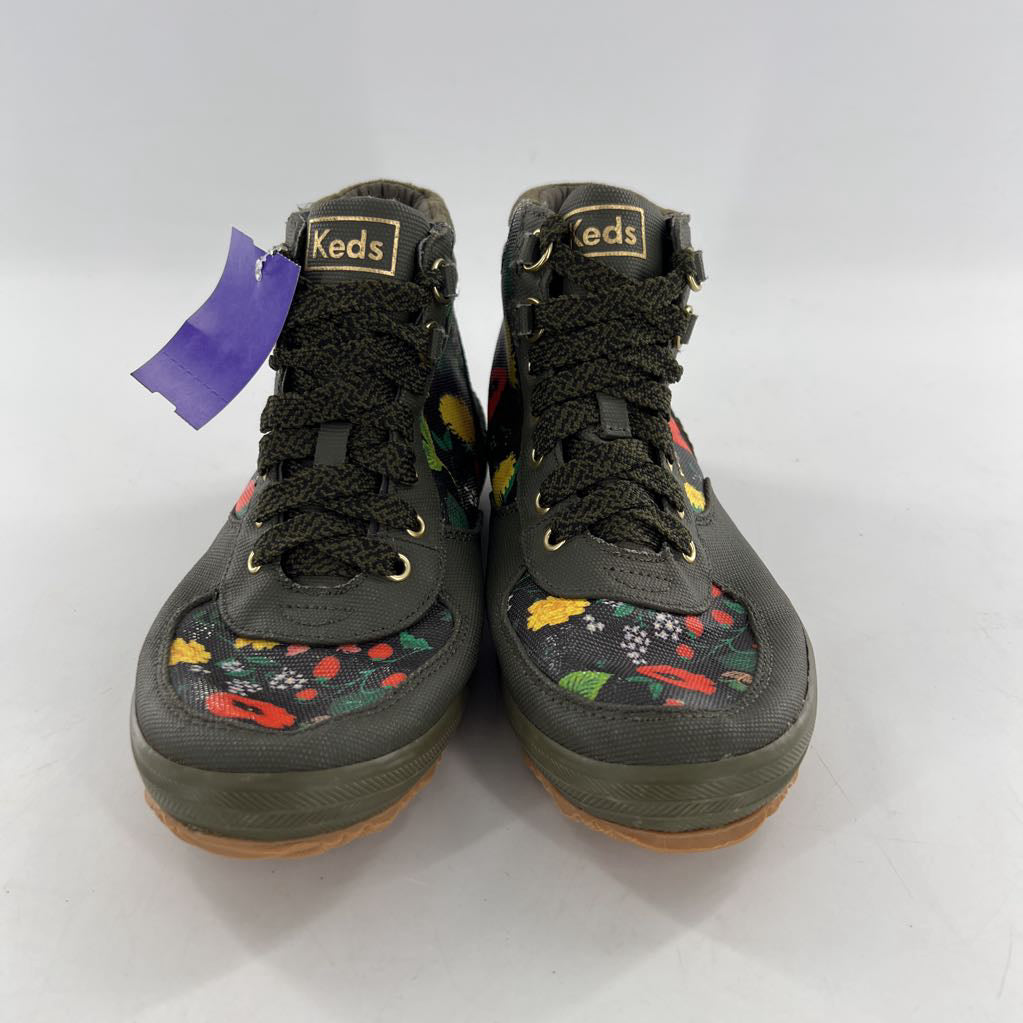 7.5 floral hi-top sneaker