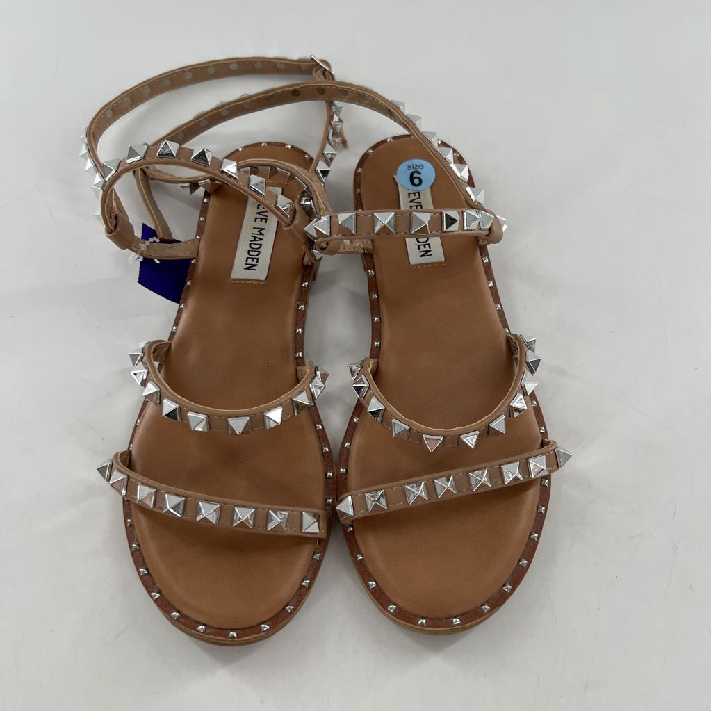 6 grommet ankle strap sandal