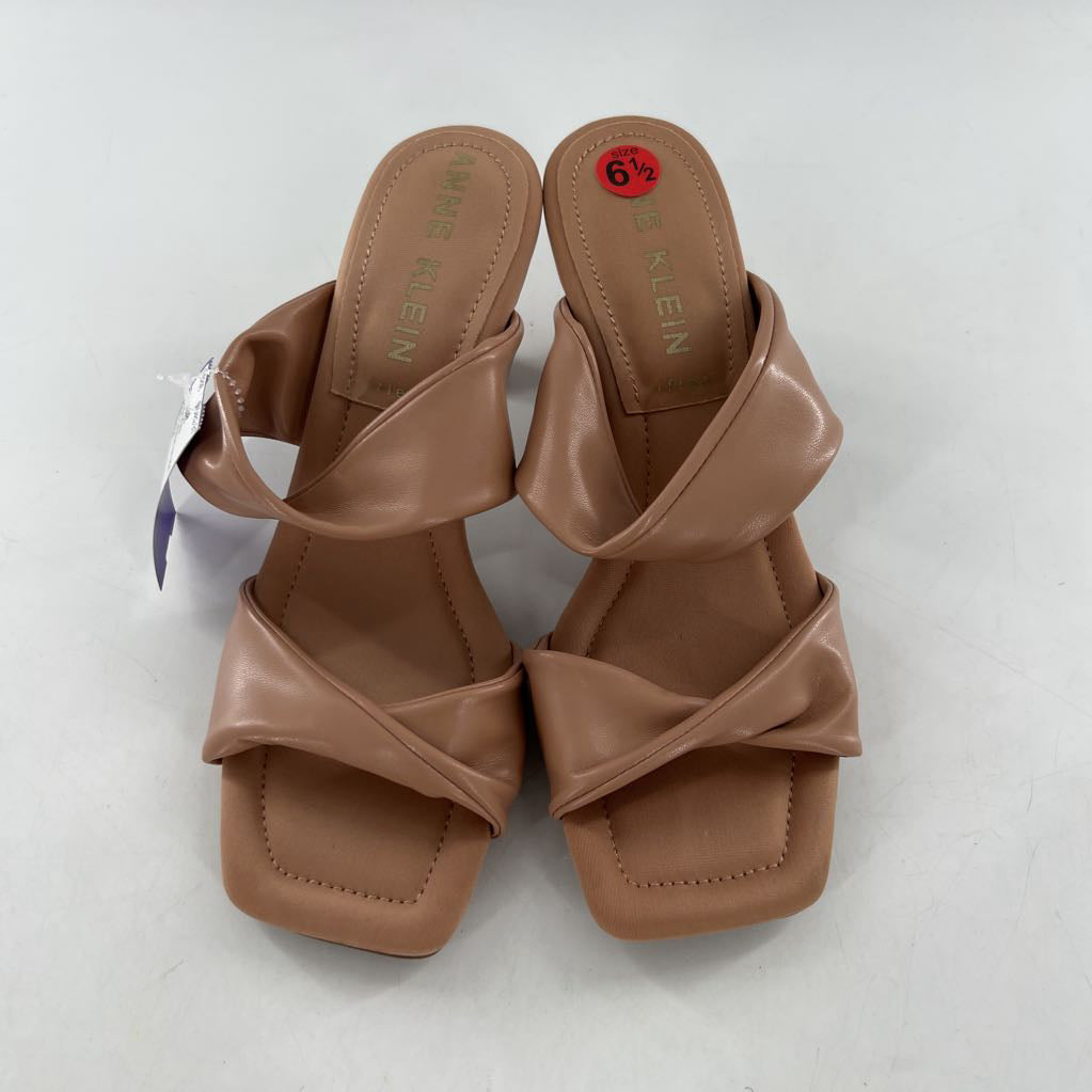 6.5 twisted straps low heel sandal