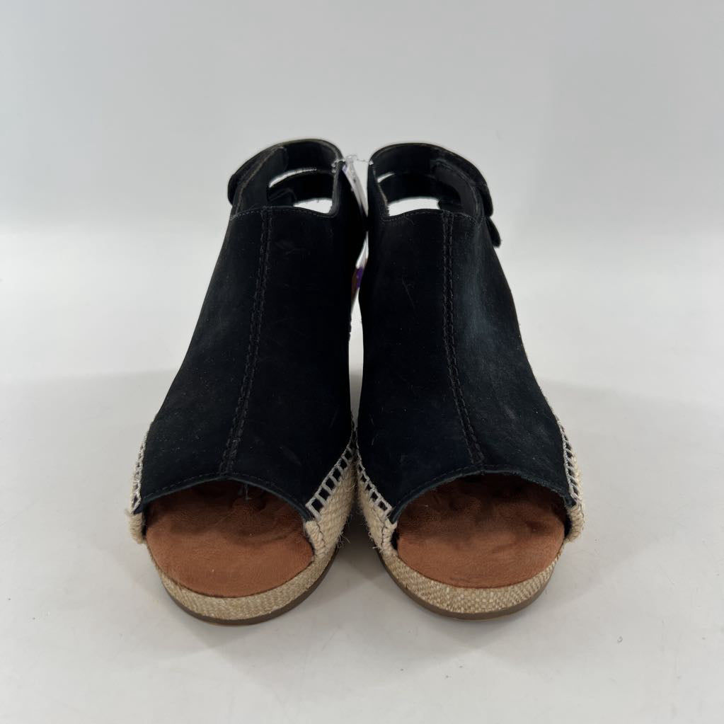 6.5 suede wedge heel sandal