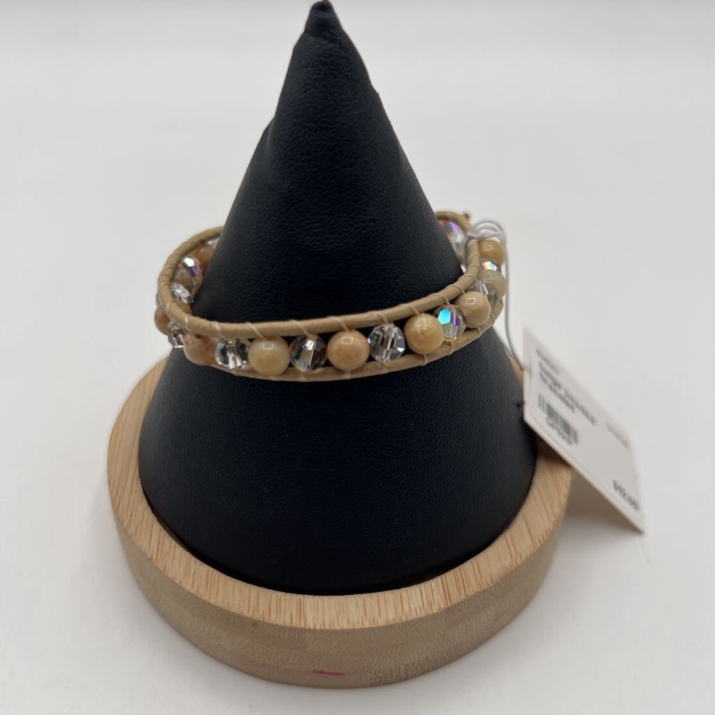 beige beaded bracelet