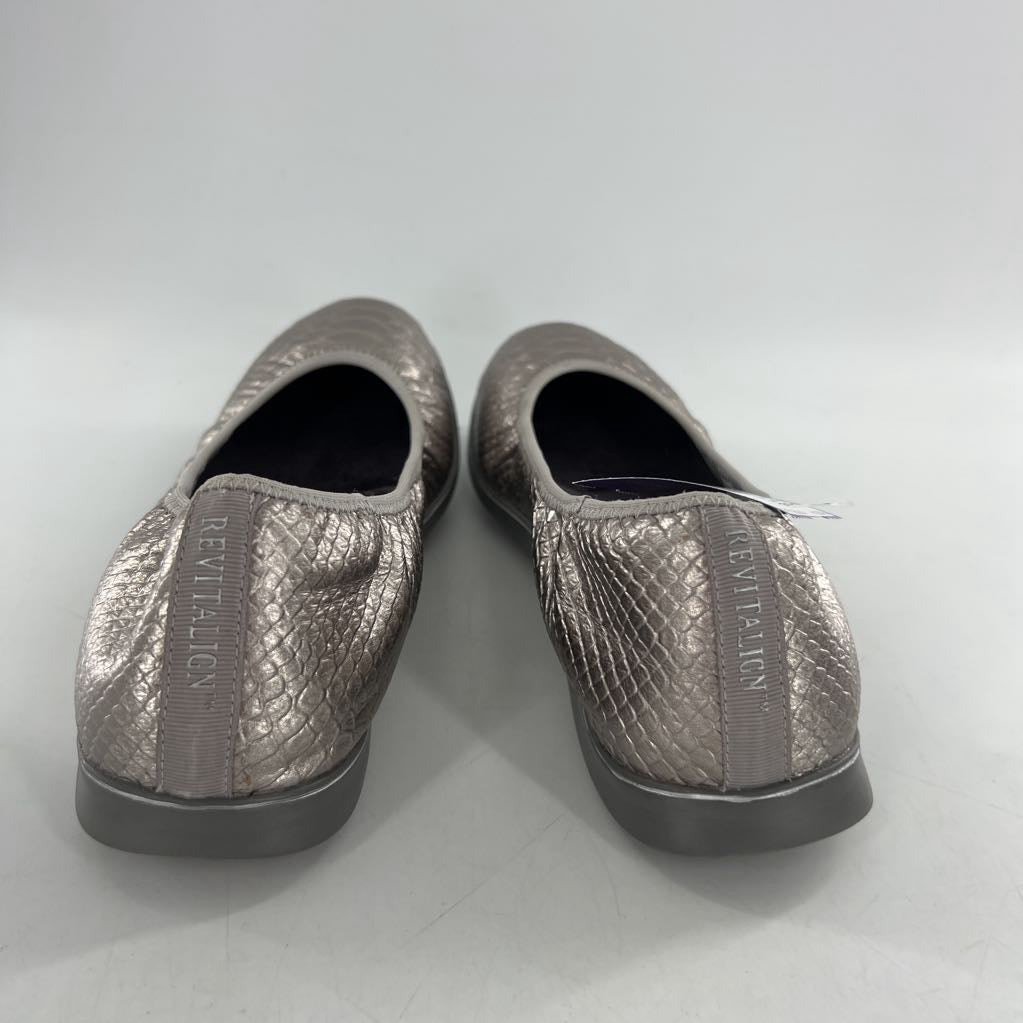 8 snake embossed slip-ons