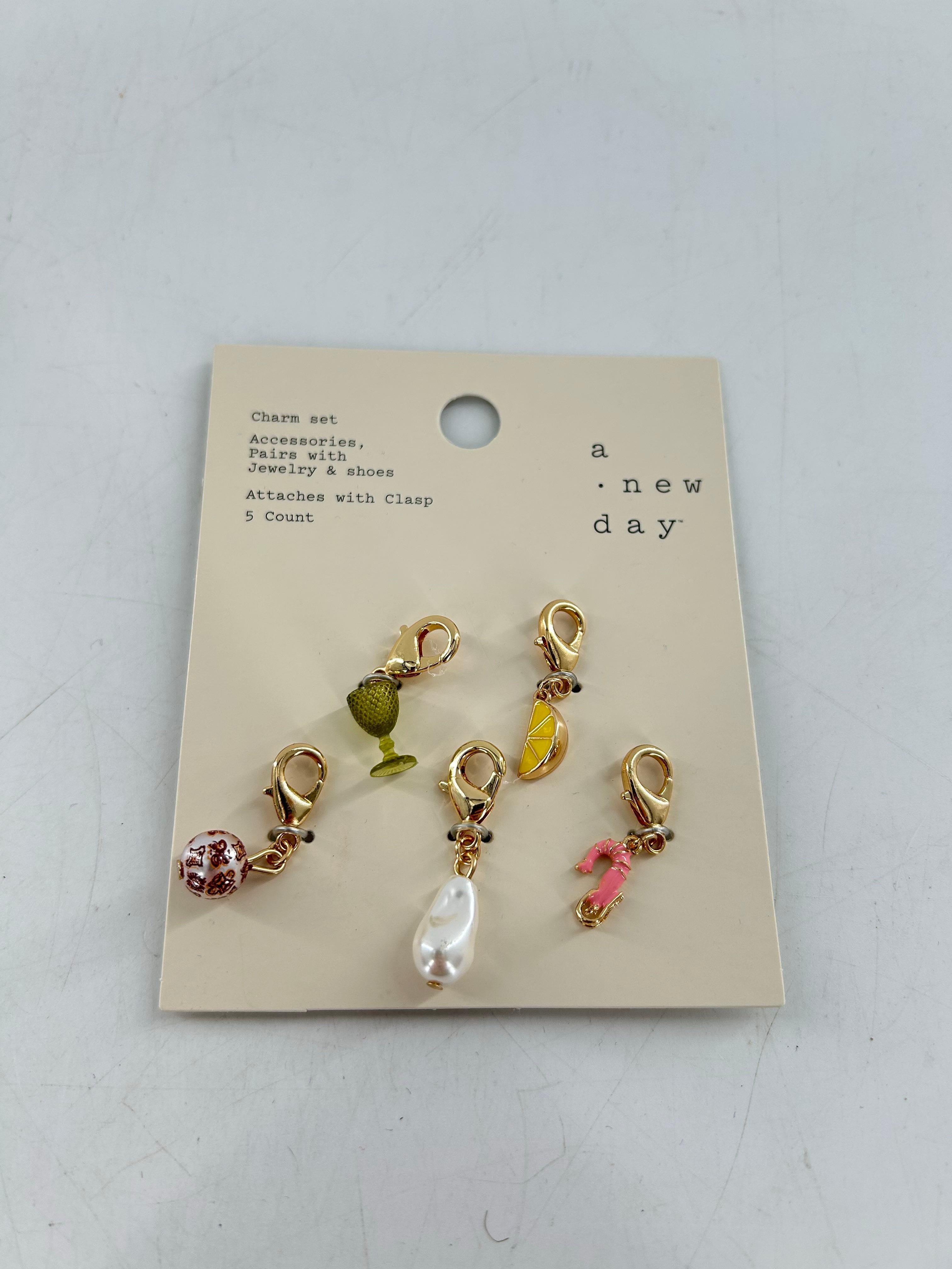 charm set goldlemon