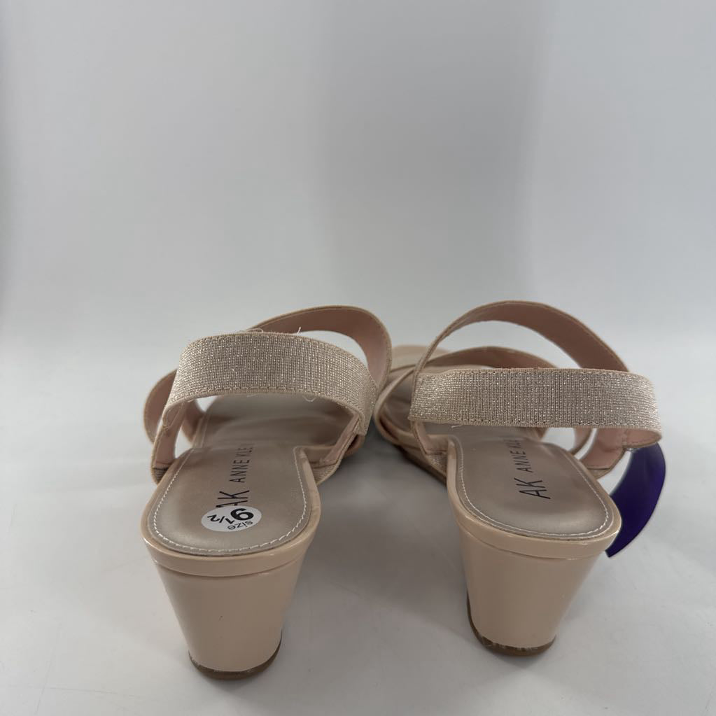 9.5 sparkly strap wedge heel sandal