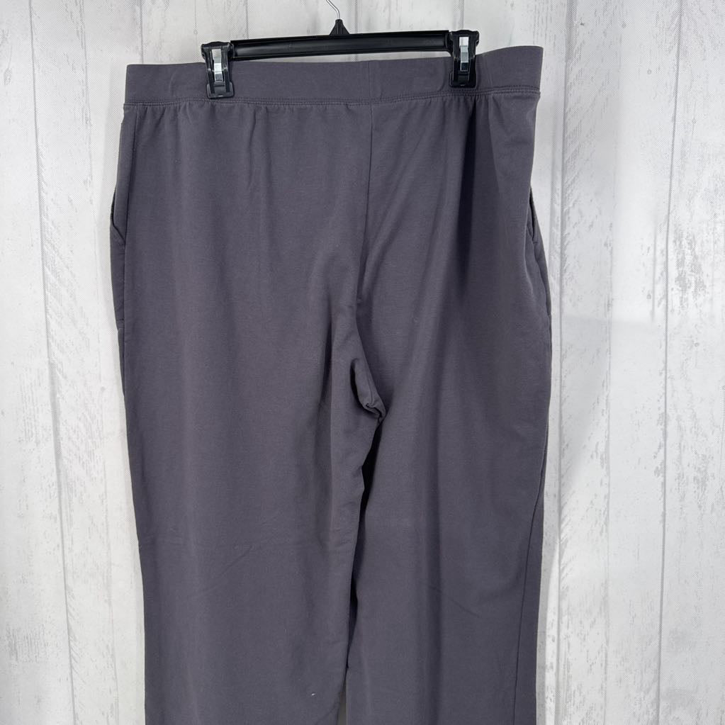 XL pull-on wide leg pant