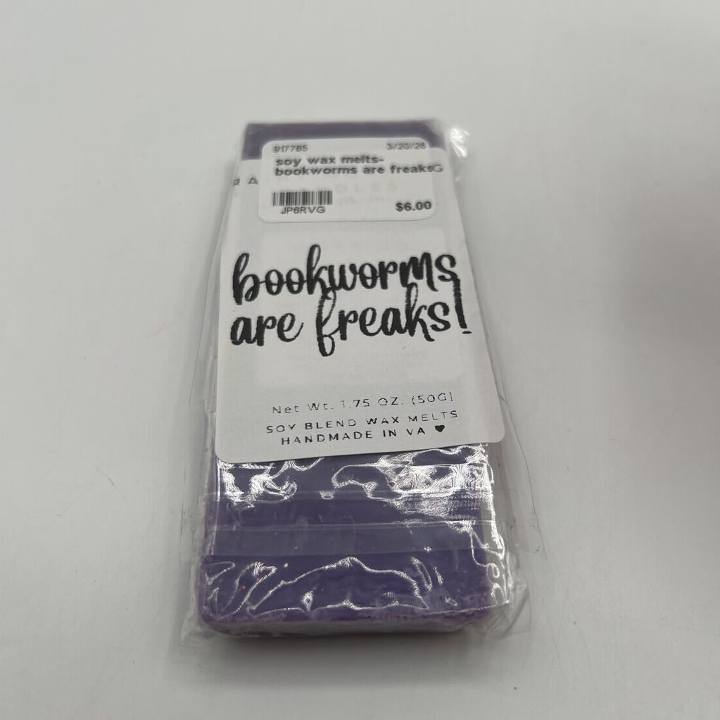 soy wax melts-bookworms are freaks