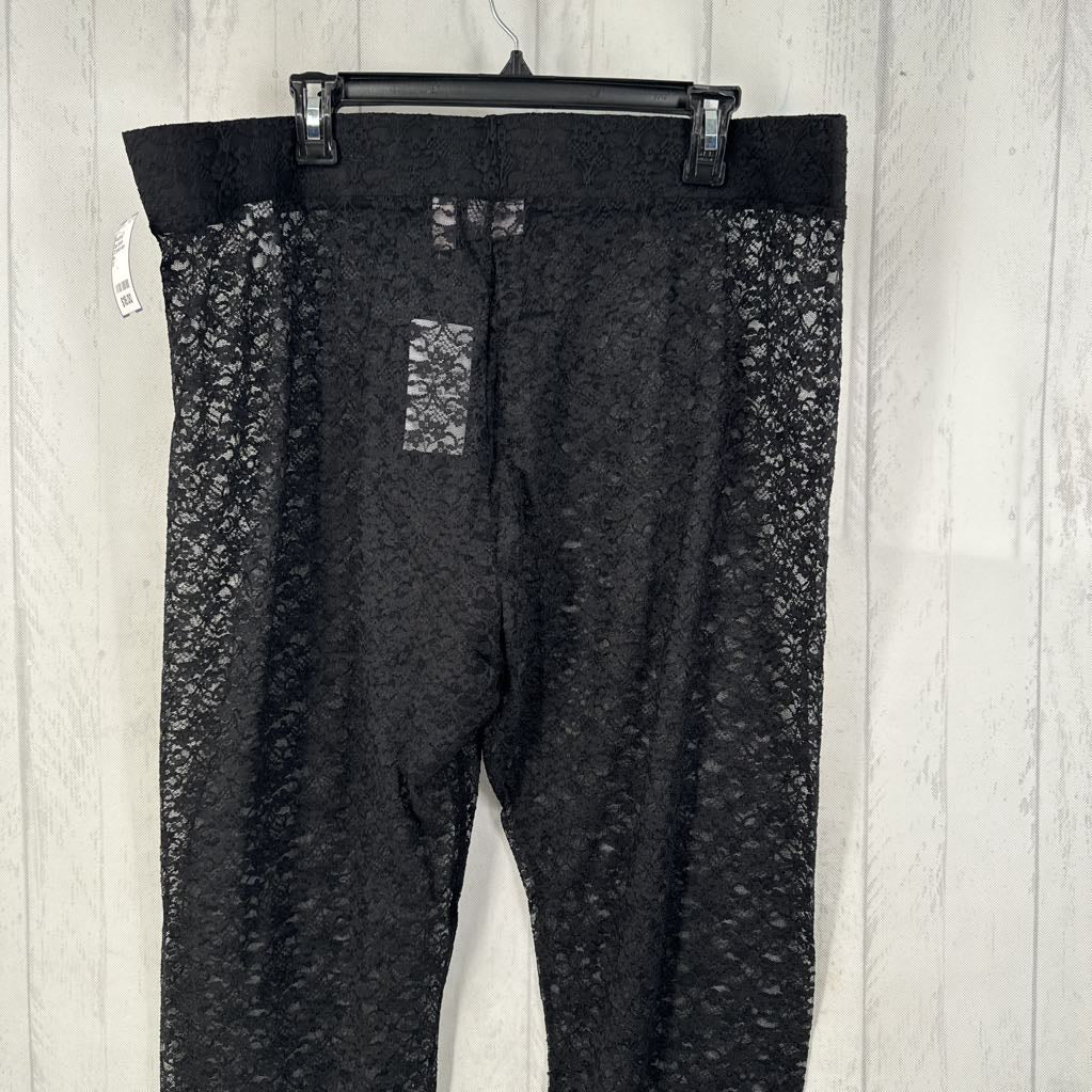 2X pull-on lace pants