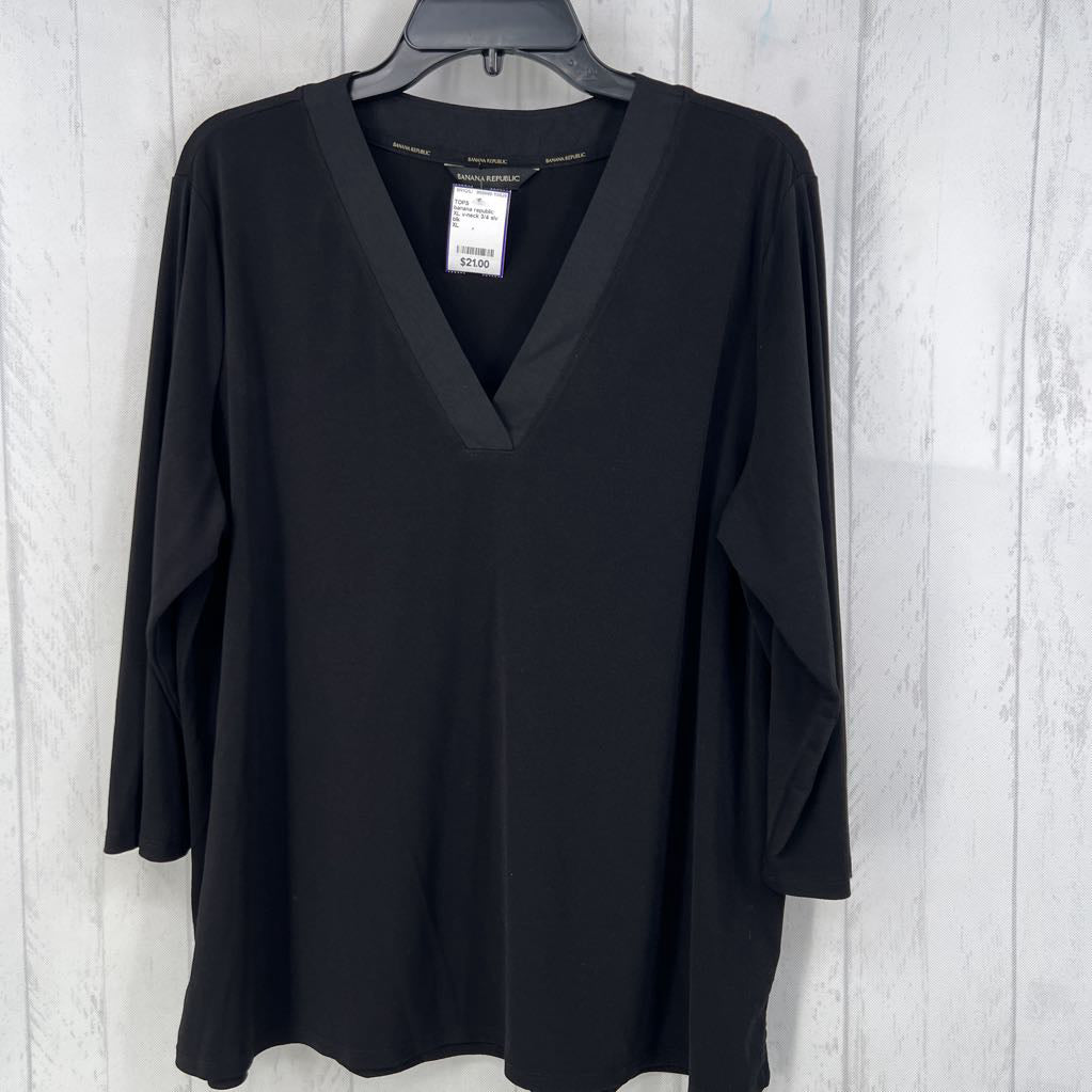 XL v-neck 3/4 slv top