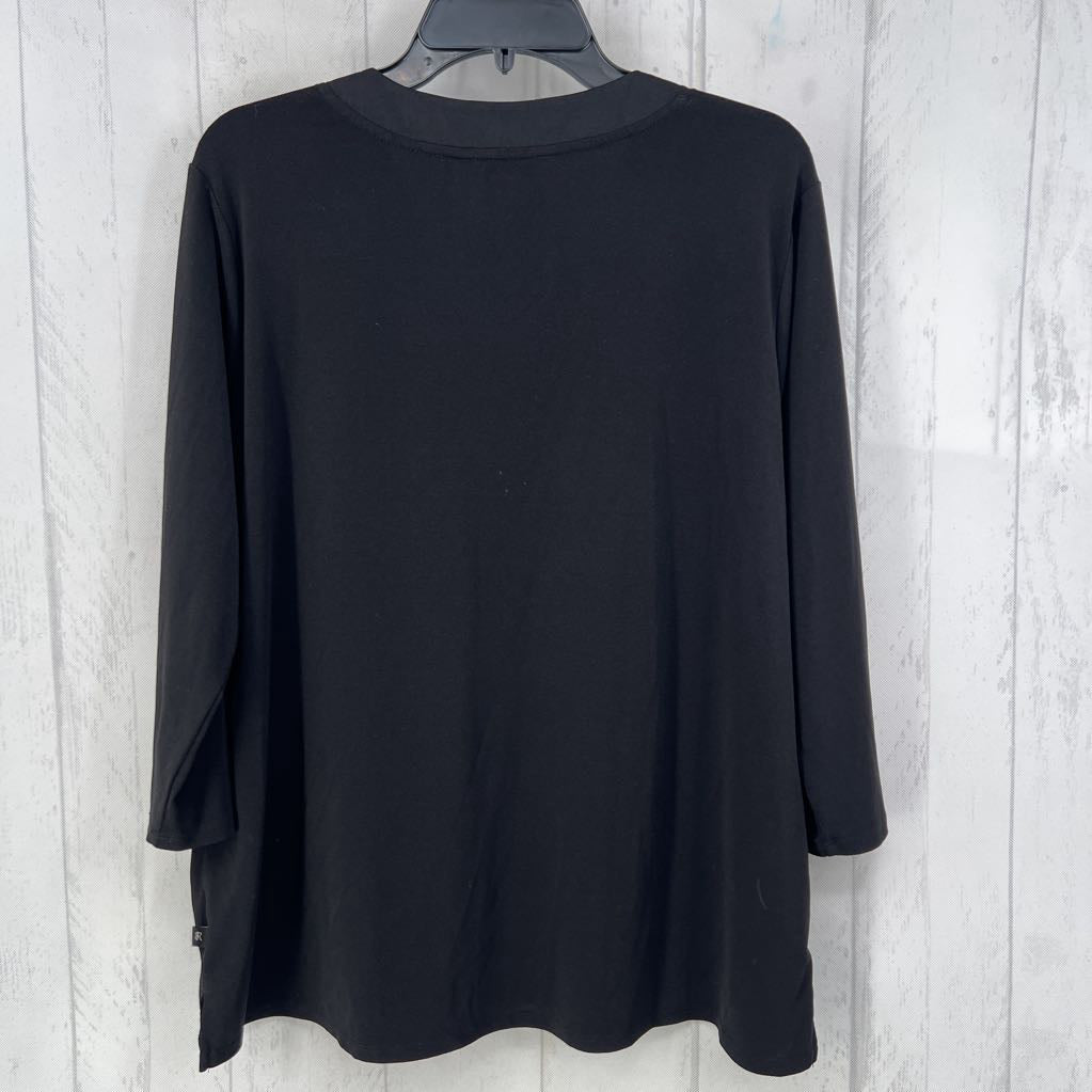 XL v-neck 3/4 slv top