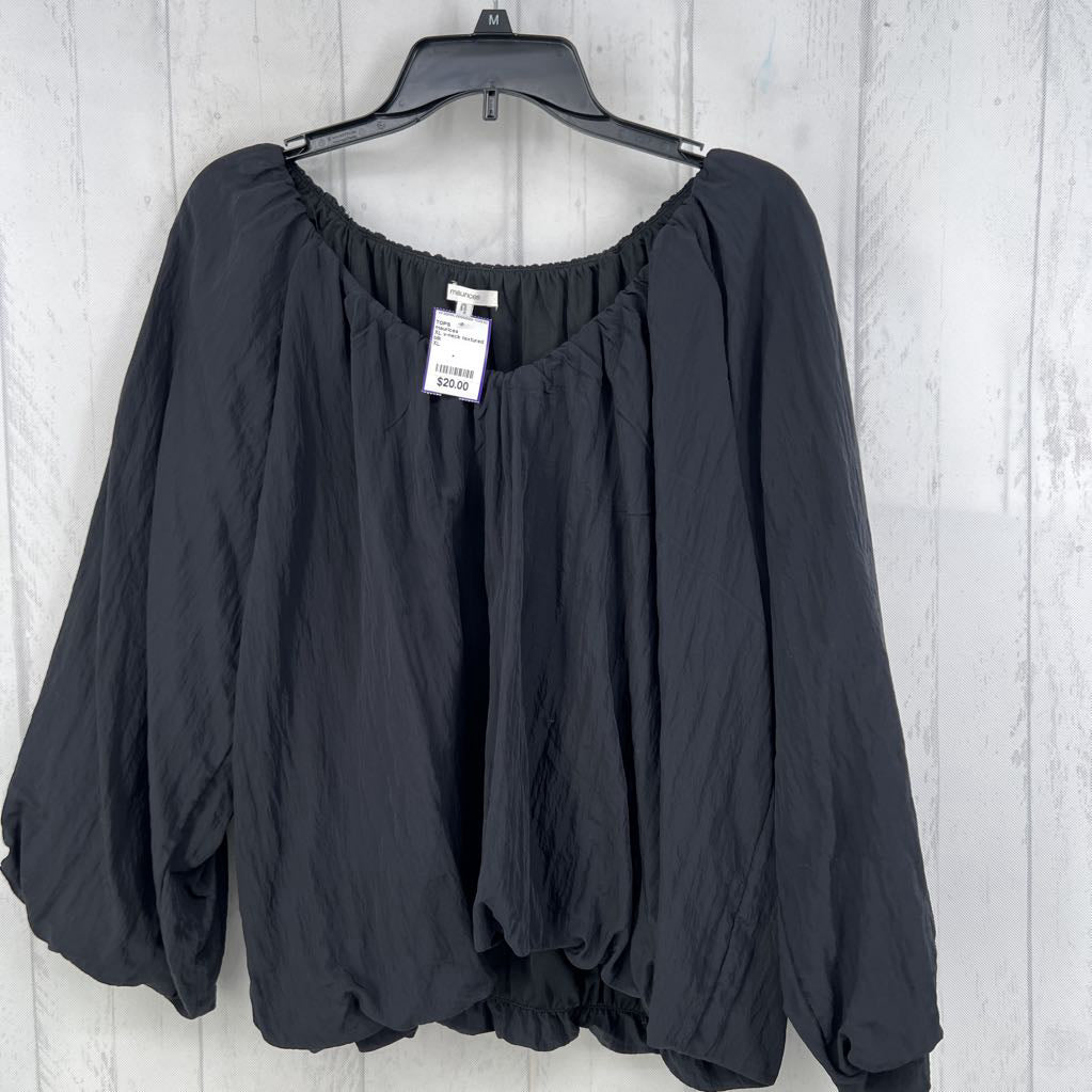 XL v-neck textured 3/4 slv top