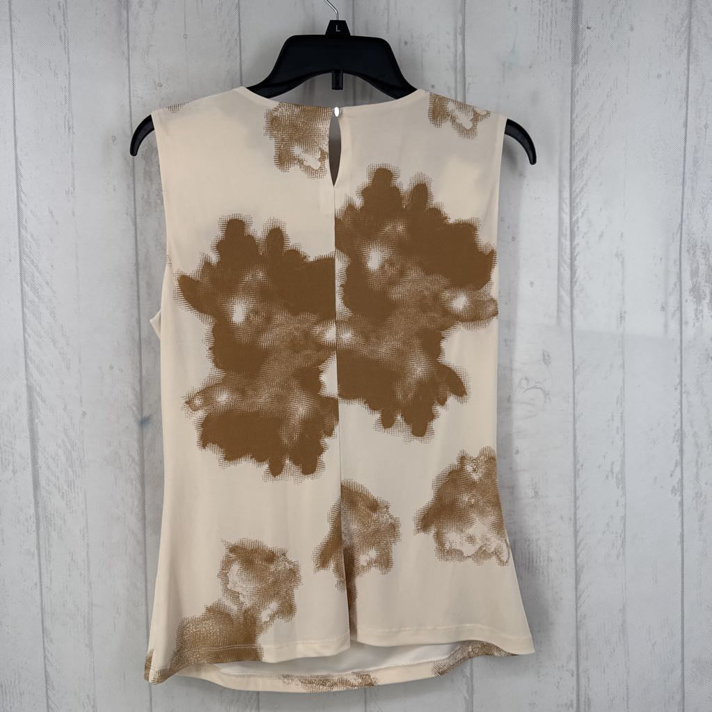 L printed pleated front tank