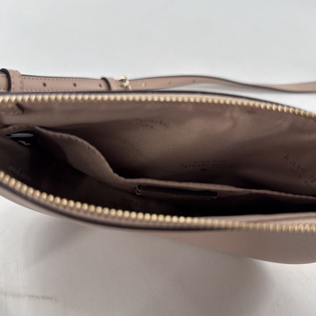 R240 small crossbody