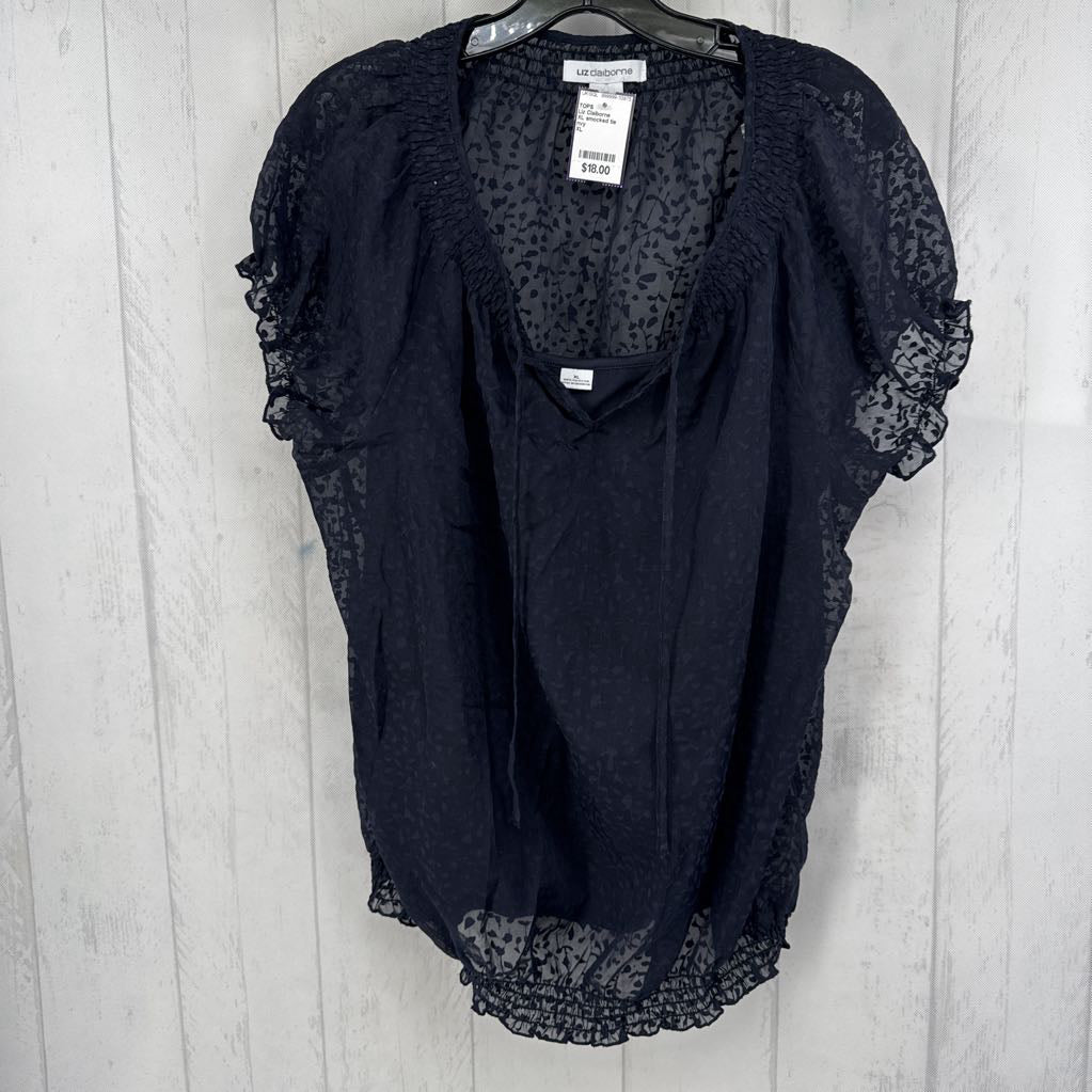 XL smocked tie front s/s top