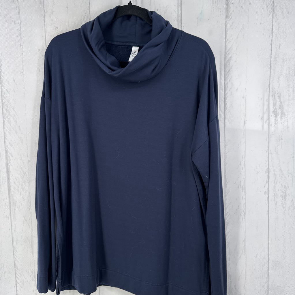 L cowlneck l/s top