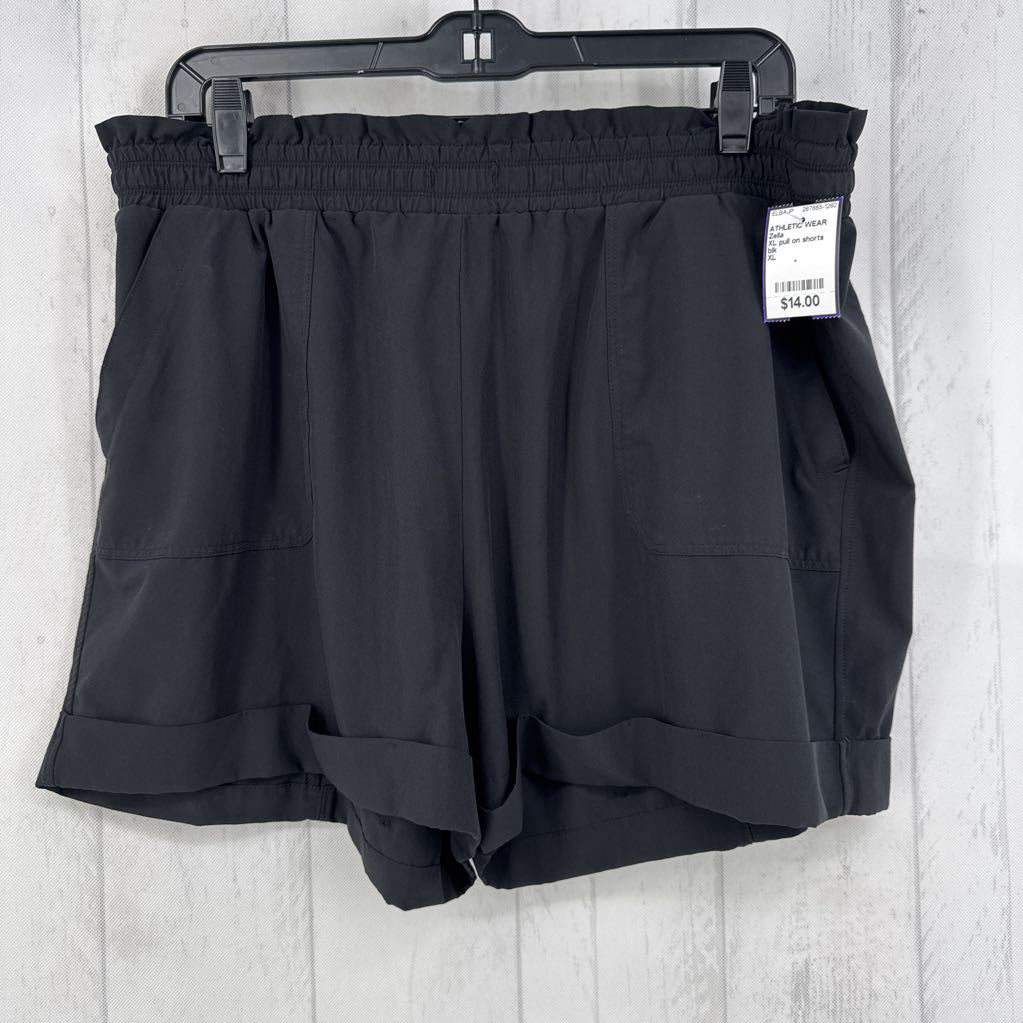 XL pull on shorts