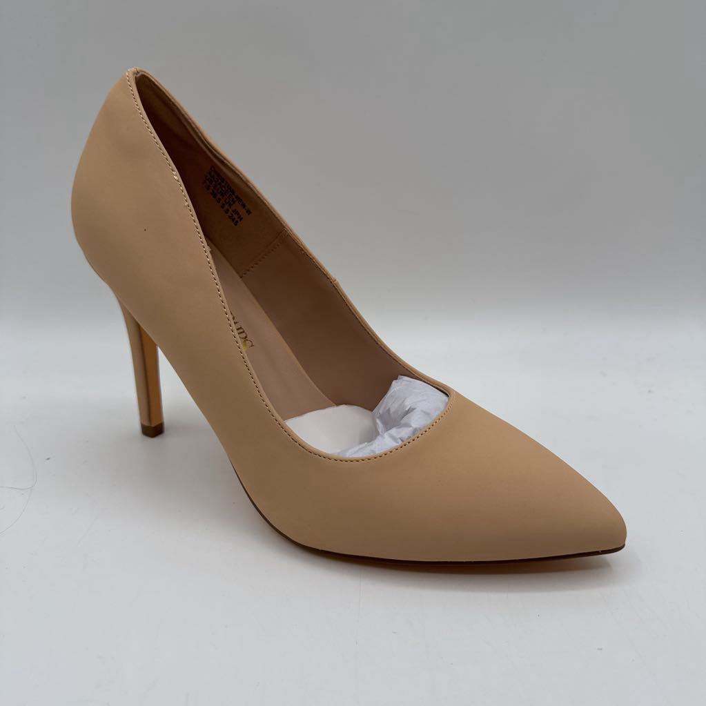 7.5 nubuck heels