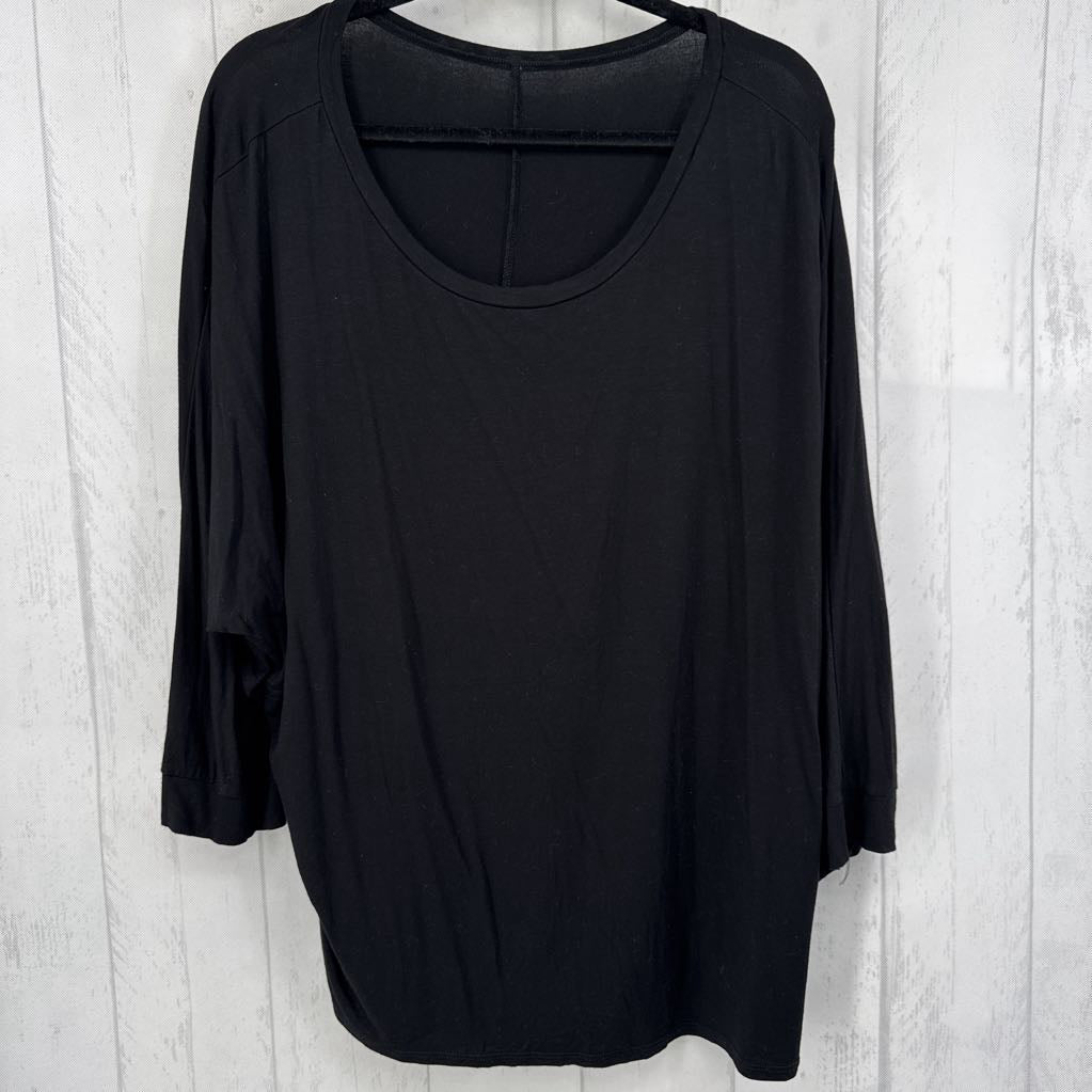 XXL scoop neck dolman slv tee