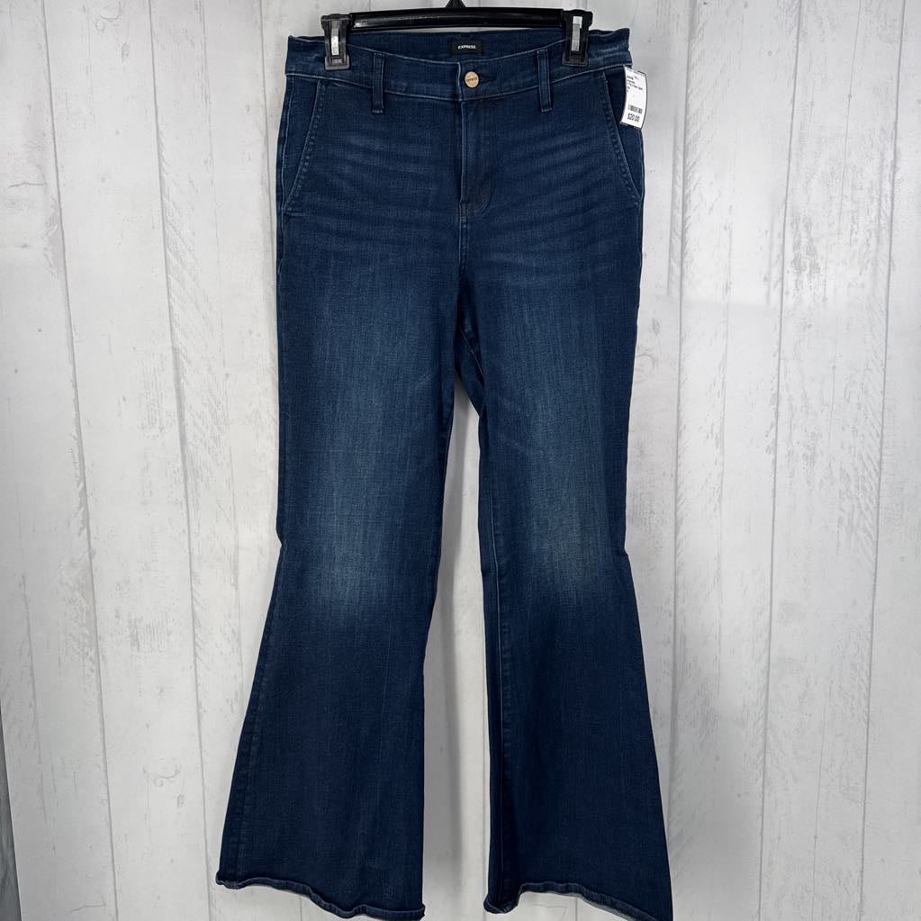 8 70's flare jean