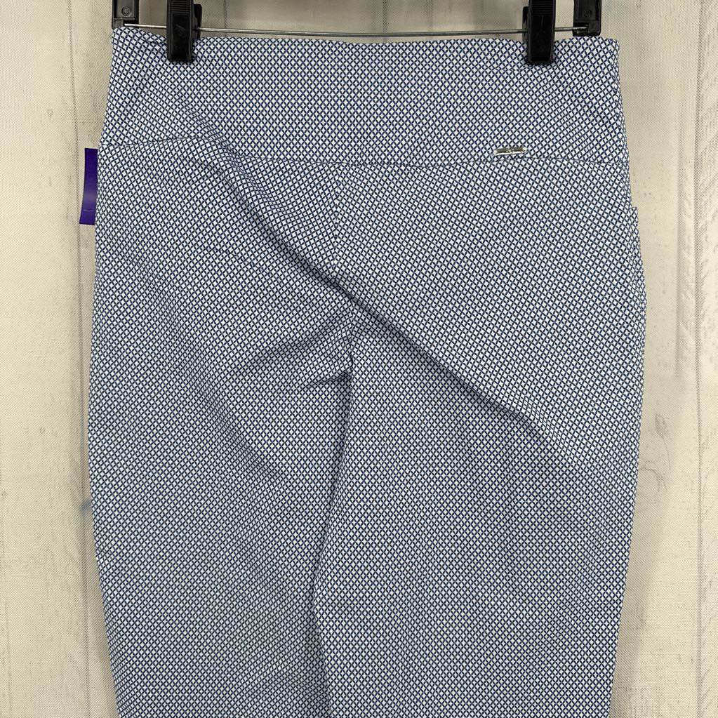 6 printed pull-on capris