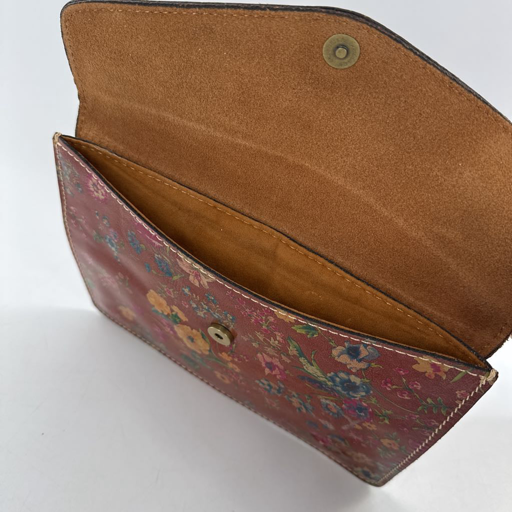 flower print envelope clutch