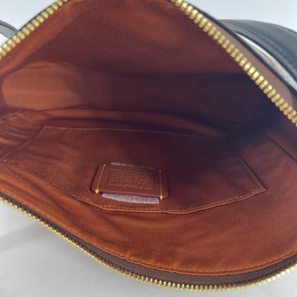 signature file crossbody