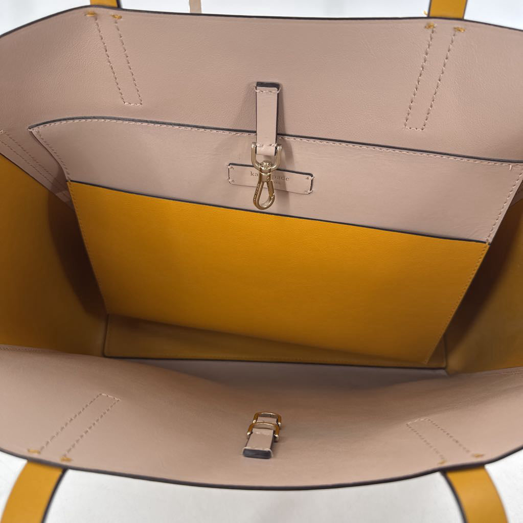 open leather tote